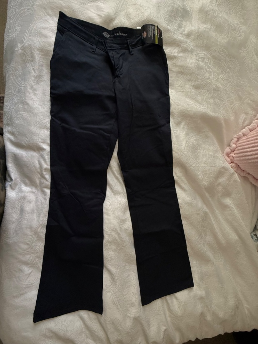 Dickies Women's Size 8L Boot Cut Pant, NWT. Navy
